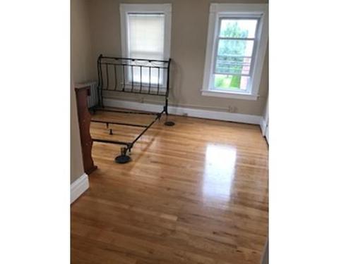 322 E Main, Chicopee, MA 01020 photo 12