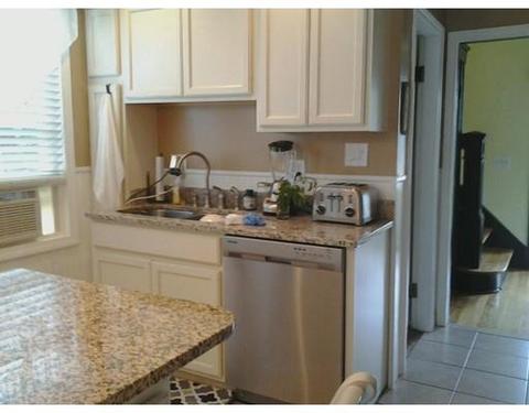 255 Pilgrim Ave, Worcester, MA 01604 photo 4