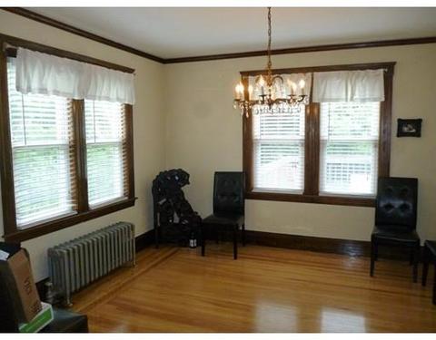 255 Pilgrim Ave, Worcester, MA 01604 photo 9