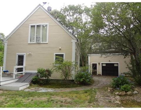 7 Saint Joseph St, Hyannis, MA 02601 photo 3