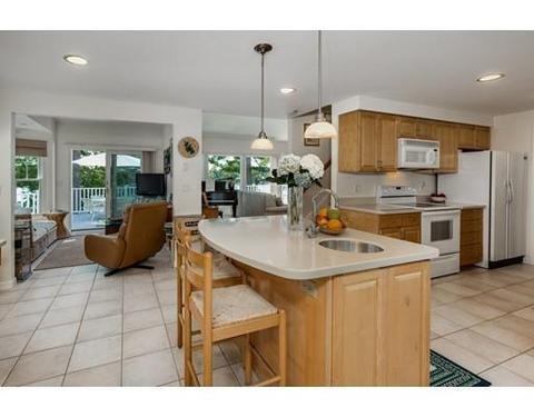 22 Laurelwood Dr, Webster, MA 01570 photo 12