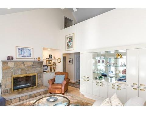 22 Laurelwood Dr, Webster, MA 01570 photo 8
