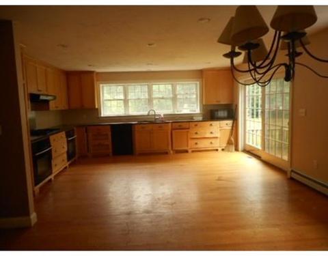 855 Webster St, Hanover, MA 02339 photo 7