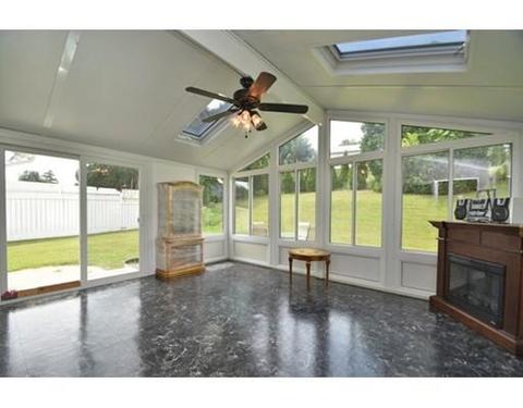 12 Hycrest Dr, Worcester, MA 01606 photo 14