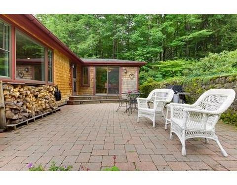 9 Pine Hill Rd, Maynard, MA 01754 photo 8