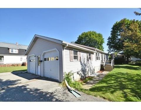 139 Lake St, Webster, MA 01570 photo 1