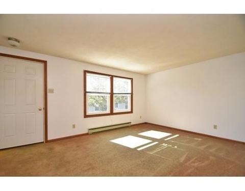 139 Lake St, Webster, MA 01570 photo 6