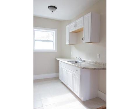 141 Barnaby St, Fall River, MA 02720 photo 10