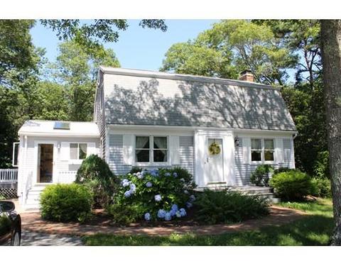16 Somerset Rd, Mashpee, MA 02649 photo 1
