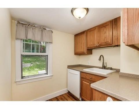 145 Beaconsfield Rd, Worcester, MA 01602 photo 9