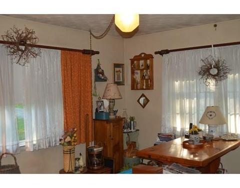 101 E Main, East Hampstead, NH 03826 photo 15