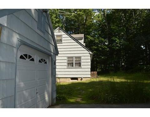 101 E Main, East Hampstead, NH 03826 photo 1
