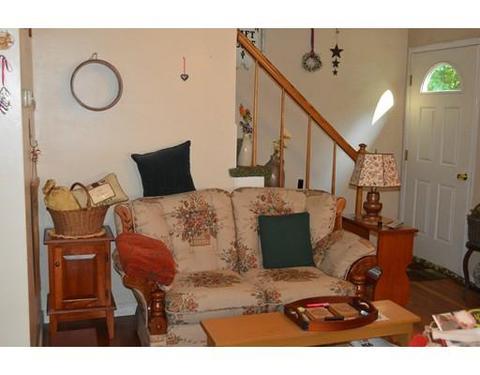 101 E Main, East Hampstead, NH 03826 photo 12