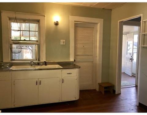 29 Juniper St, Wareham, MA 02571 photo 11