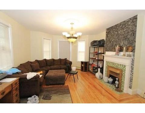 8 Crown, Worcester, MA 01609 photo 4