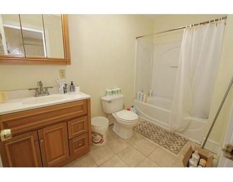8 Crown, Worcester, MA 01609 photo 13