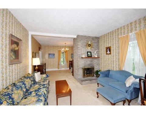 74 Parker St, Maynard, MA 01754 photo 4