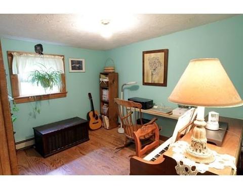 12 Nelson St, Upton, MA 01568 photo 11