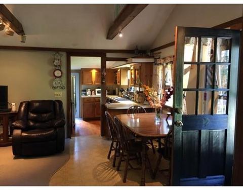 12 Nelson St, Upton, MA 01568 photo 4