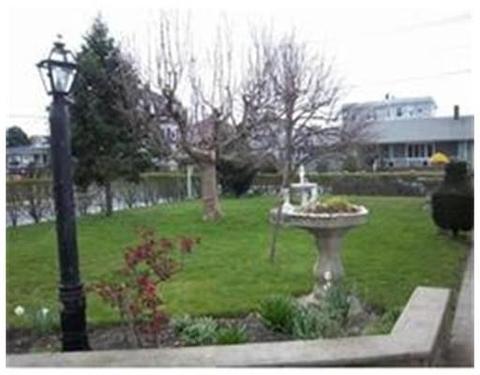 424 Dwelly St, Fall River, MA 02724 photo 9