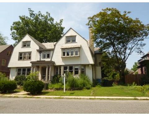 47 Ridgewood Ter, Springfield, MA 01105 photo 2