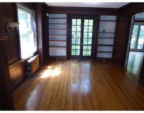 47 Ridgewood Ter, Springfield, MA 01105 photo 6