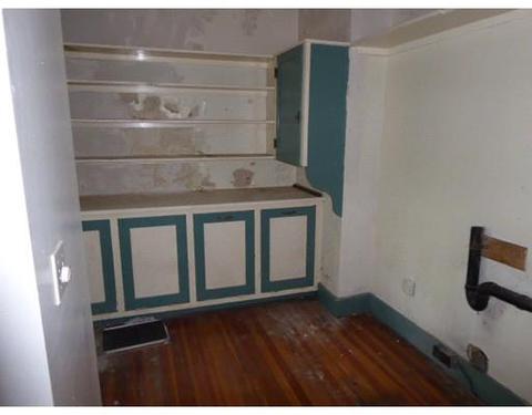 47 Ridgewood Ter, Springfield, MA 01105 photo 12