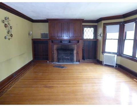 47 Ridgewood Ter, Springfield, MA 01105 photo 3