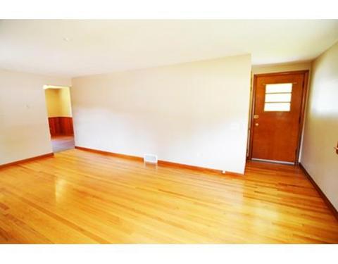 6 Capitol Rd, Springfield, MA 01119 photo 3