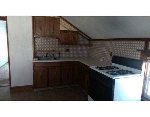 166 Rhode Island Ave, Fall River, MA 02724 photo 9