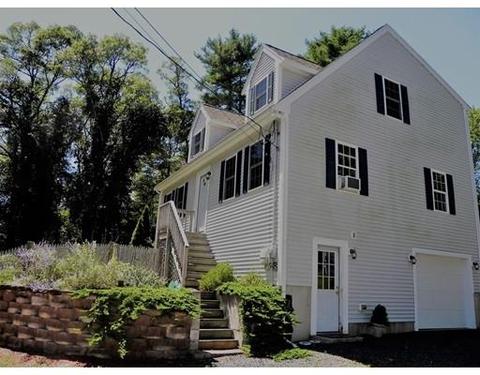 96 Standish Ave, East Wareham, MA 02538 photo 2