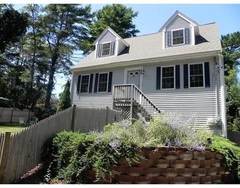 96 Standish Ave, East Wareham, MA 02538 photo 1