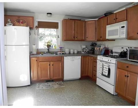 96 Standish Ave, East Wareham, MA 02538 photo 9