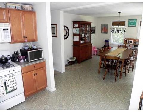 96 Standish Ave, East Wareham, MA 02538 photo 10