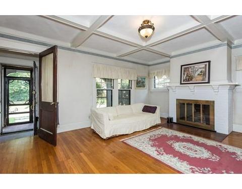 45 Trinity Ter, Springfield, MA 01108 photo 5