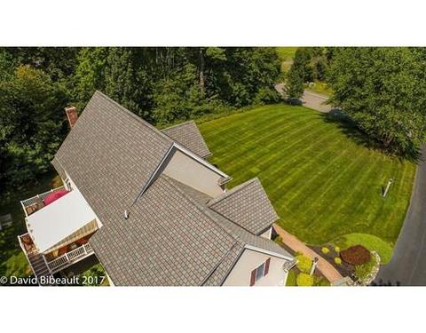 4 Freeman Pl, Mendon, MA 01756 photo 5