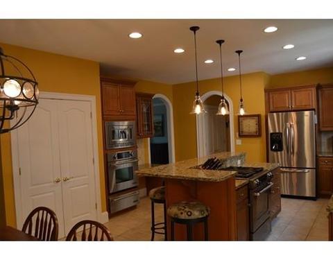 4 Freeman Pl, Mendon, MA 01756 photo 12