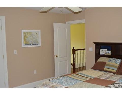 4 Freeman Pl, Mendon, MA 01756 photo 29