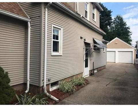 51 Montclair St, Springfield, MA 01104 photo 3