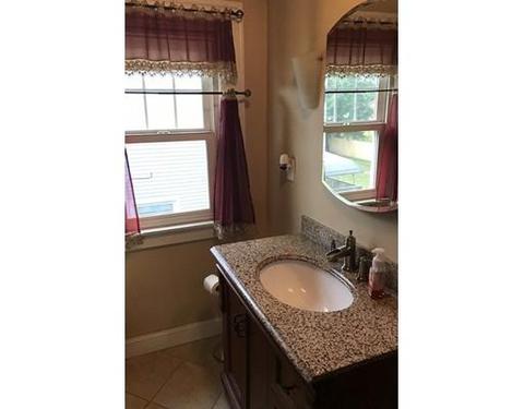 51 Montclair St, Springfield, MA 01104 photo 18