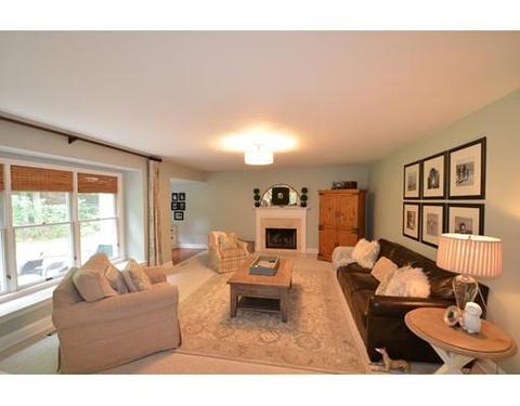 44 Dover Cir, Franklin, MA 02038 photo 8