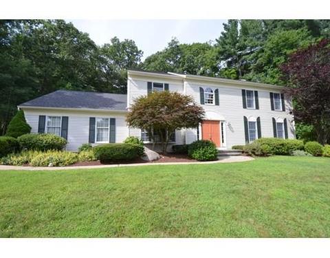 44 Dover Cir, Franklin, MA 02038 photo 2