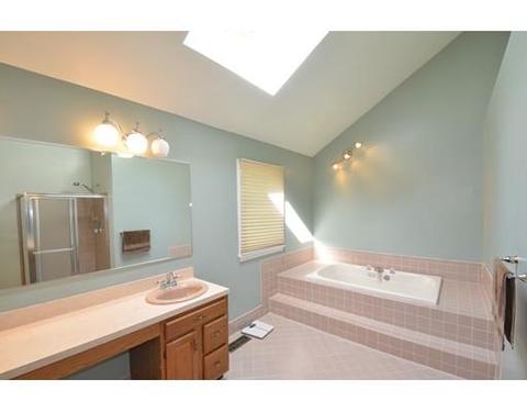 44 Dover Cir, Franklin, MA 02038 photo 14