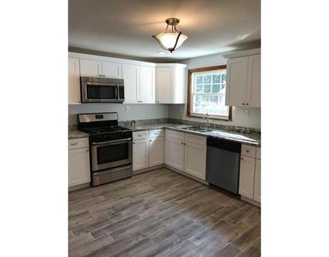 119 Everett St, Lawrence, MA 01843 photo 5