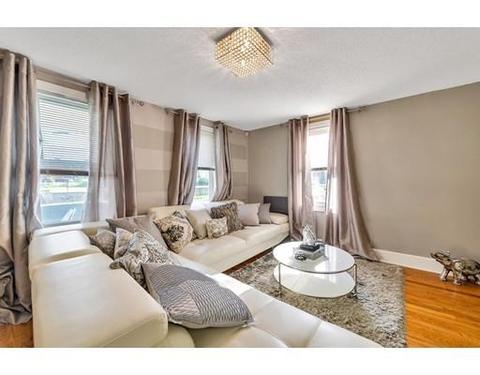 213 E Main St, Chicopee, MA 01020 photo 2