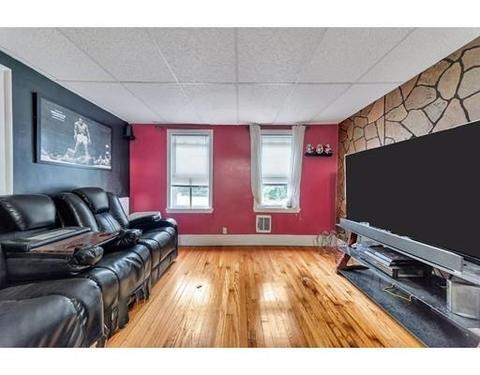 213 E Main St, Chicopee, MA 01020 photo 7