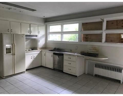 167 Nichols St, Fall River, MA 02720 photo 8