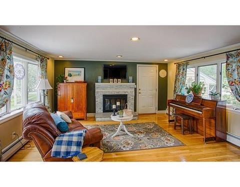 37 Taft Ave, Beverly, MA 01915 photo 4