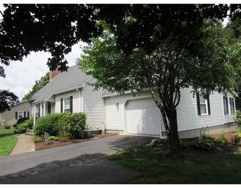 9 Gross Ln, Easthampton, MA 01027 photo 6