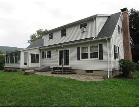 9 Gross Ln, Easthampton, MA 01027 photo 7